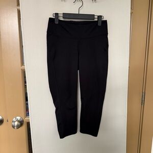 Gapfit Factory Women's‎ Medium Black Capri Athletic Work Out Legging